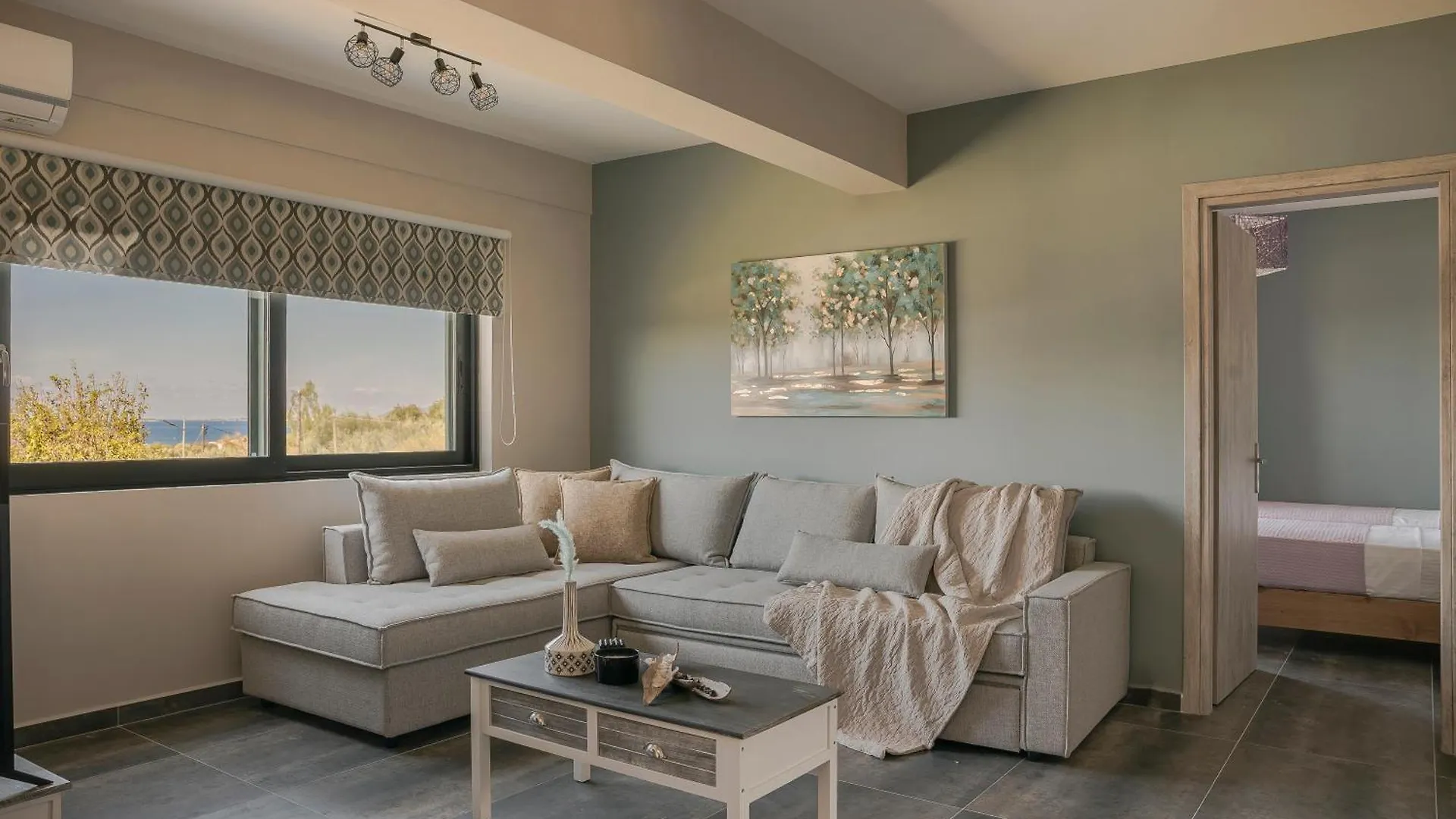 Queen Bee Residence Minia